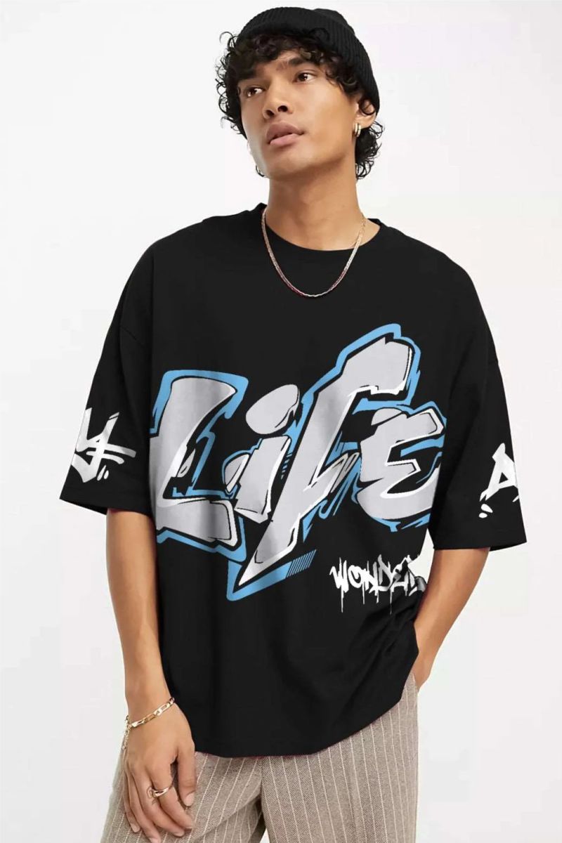 Oversized fashion T-shirt manufactured with Supima cotton and sustainable fabrics